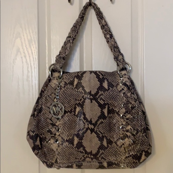 Michael Kors handbag - Picture 2 of 6